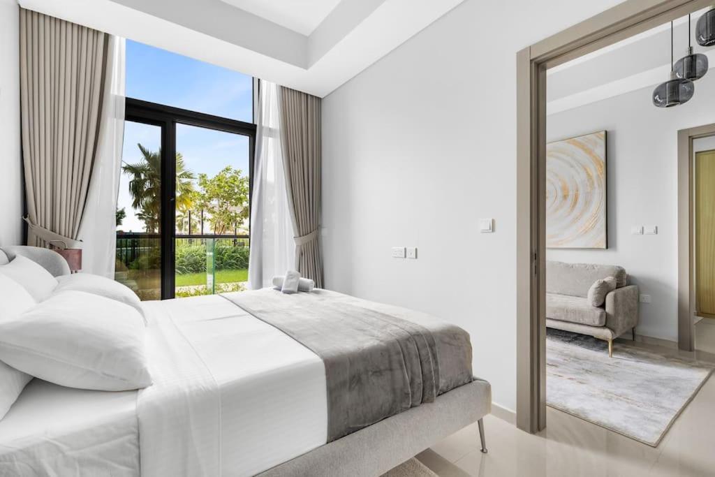 Goldbest - Aykon 2bdr Apartment Dubai